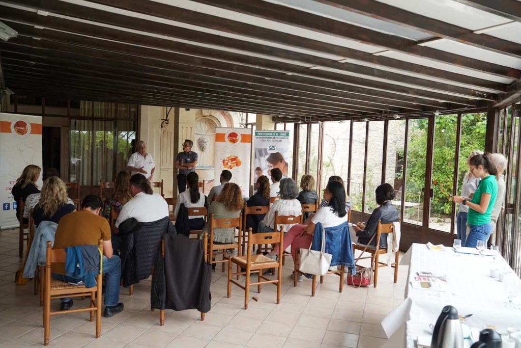 Photos et vidéo : Exercer ou s’épanouir pourquoi choisir ? #vaucluse 1ère édition