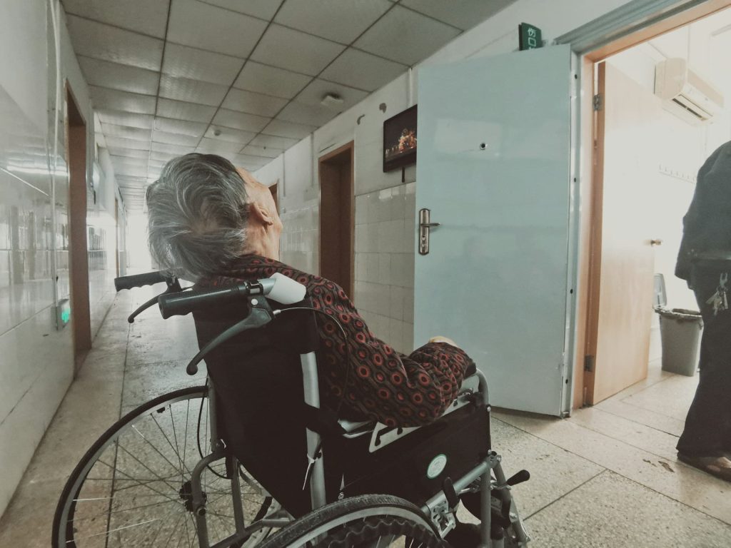 Répertoire de la filière gériatrique : un outil au service des professionnels de santé
